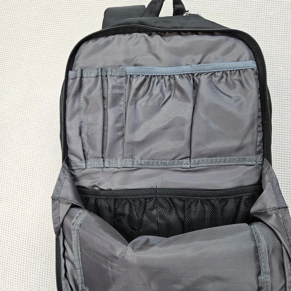 MAXcases Black Gray Slim Tech Backpack Laptop Bag with‎ USB Charging Port